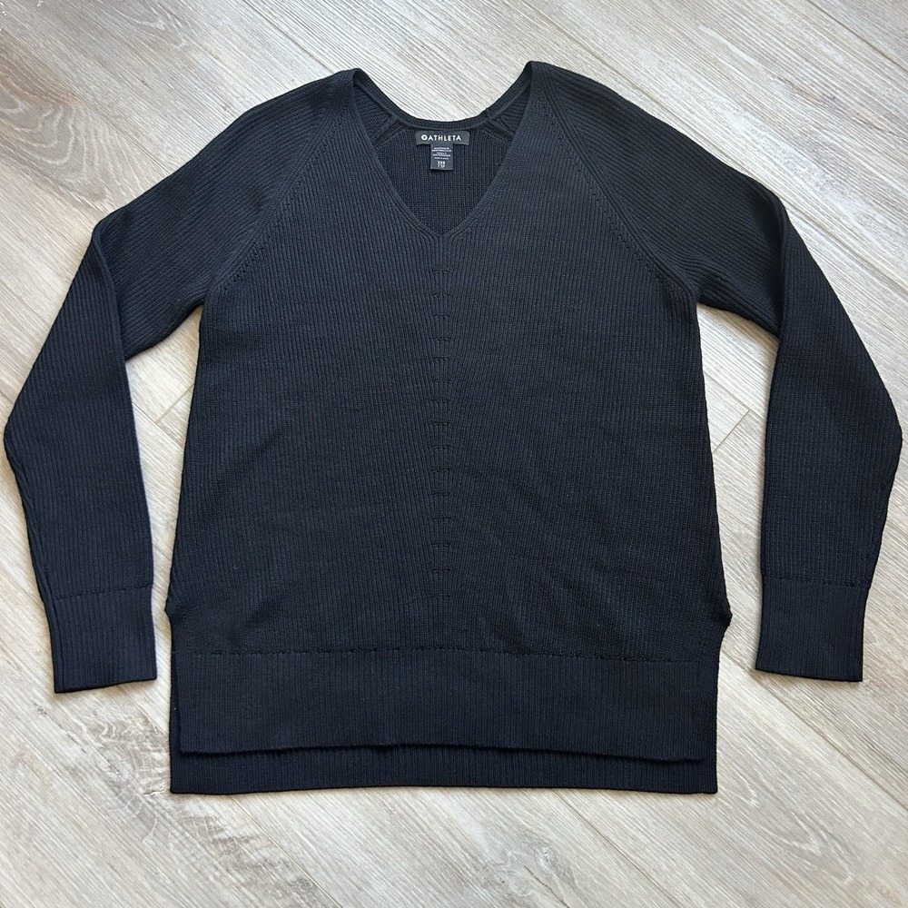 Athleta Hanover Refined V-Neck Sweater Women's XXS Black Merino Wool Blend Knit - Picture 2 of 10